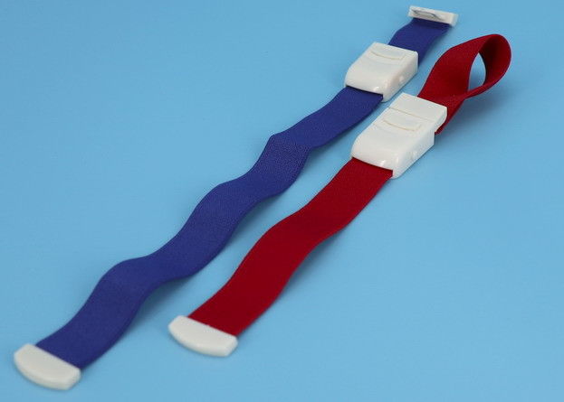 Colore arancio a forma di del Fishbone sterile dei rifornimenti medici del laccio emostatico di emergenza